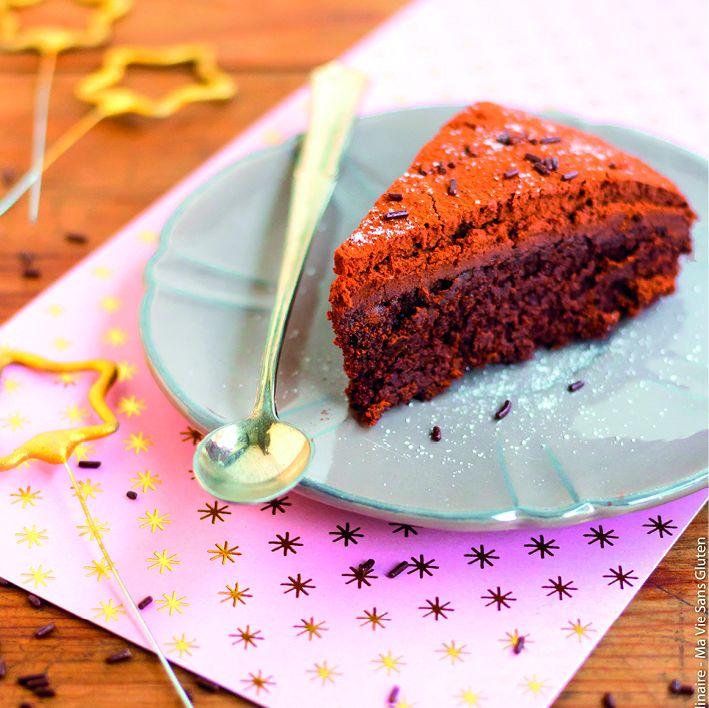 Gâteau trois couches au chocolat sans gluten