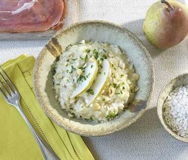 Risotto au Taleggio AOP, poires et noisettes Risotto au Taleggio AOP, poires et noisettes